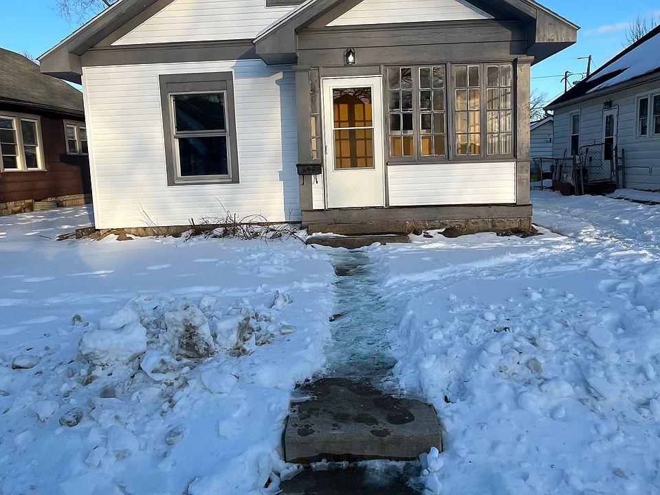 1st image of 1110 N McCann St