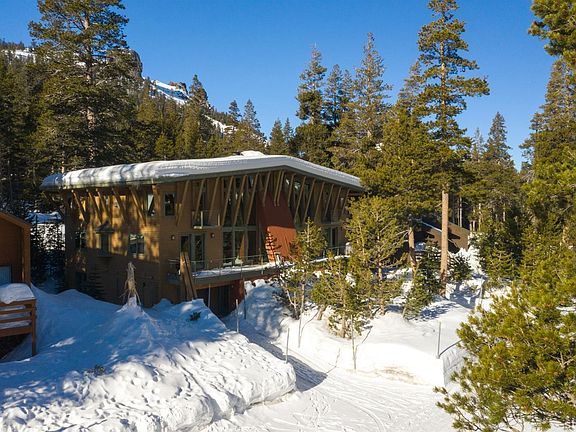 3rd image of 34111 Yarrow Pl