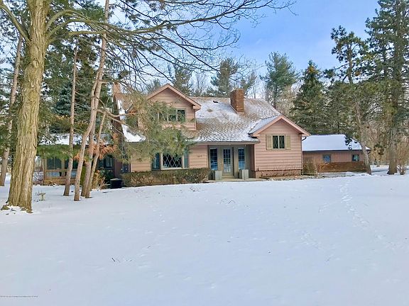 2nd image of 1517 River Terrace Dr