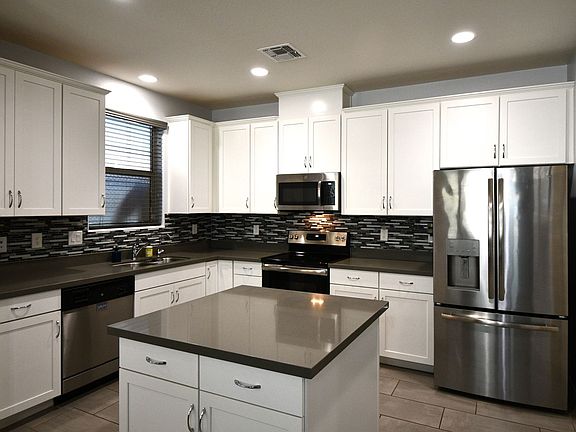 3rd image of 14870 W Encanto Blvd Unit 1011