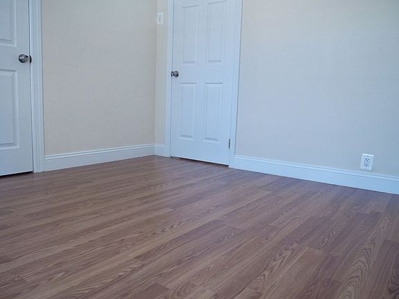 4th image of 2545 18th St APT 7