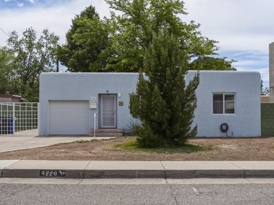 4220 Brockmont Ave NE, Albuquerque, NM, 87108