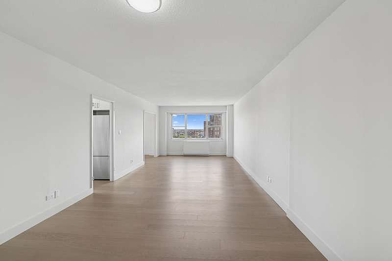 1st image of 1520 York Ave APT 20J