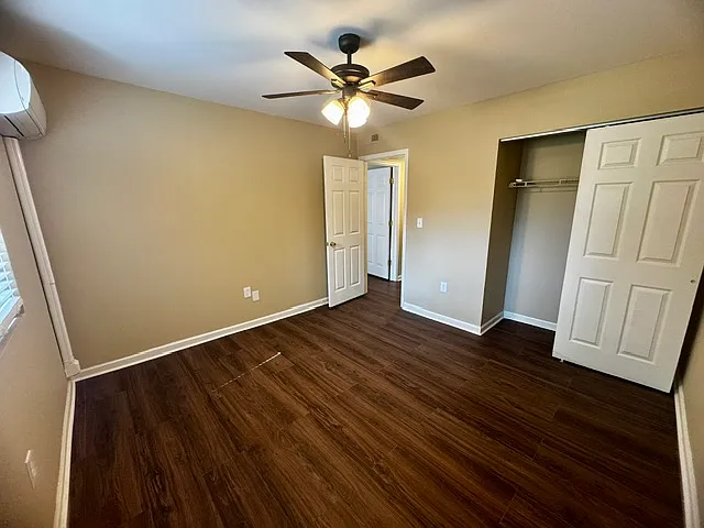Building Photo - 1665 Hunters Trl