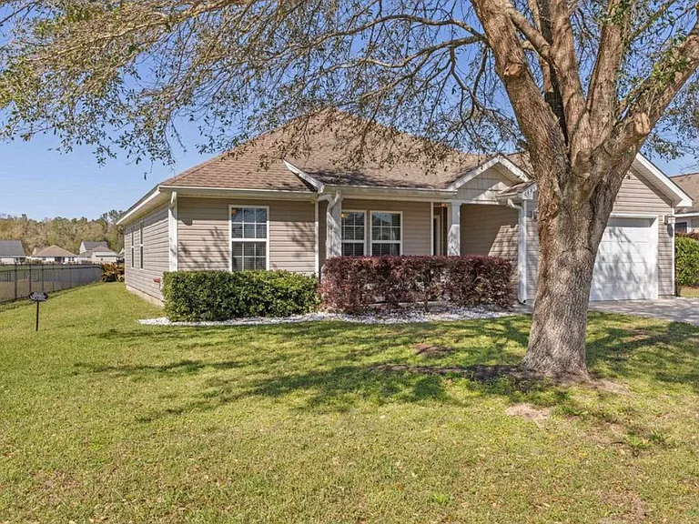 4449 Rivers Landing Dr — Photo 2