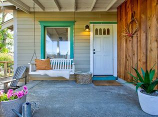 407 3rd St #1, Lyle, WA 98635