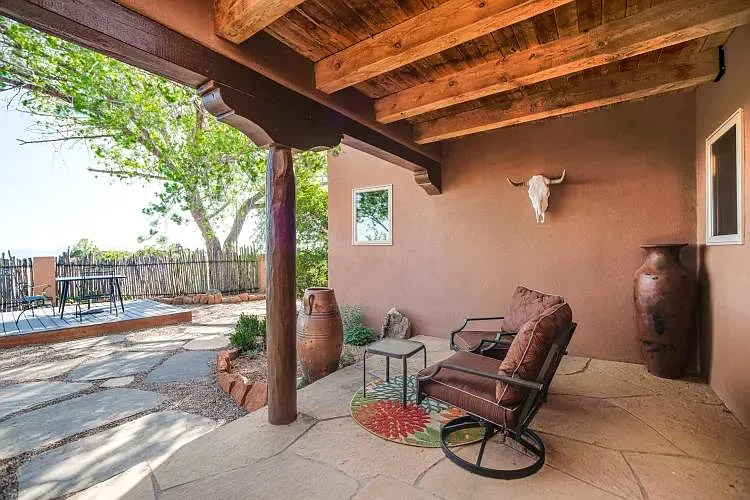 Sitting area in front of house