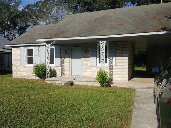 9361 Morgan St, Laurel Hill, NC 28351