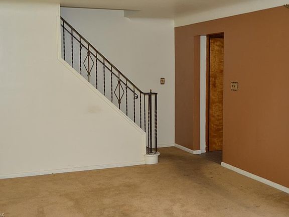 2nd image of 22612 Jennings St