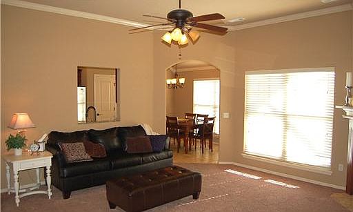 3rd image of 3905 SW Roundstone Blvd