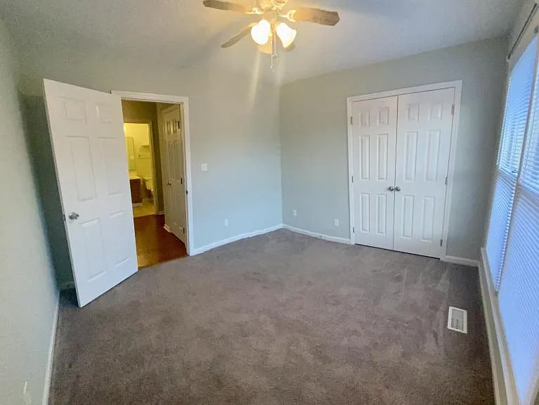 5051 Waterford Dr — Photo 9