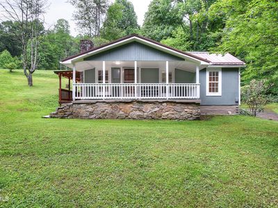 642 Dennis Cove Rd, Hampton, TN, 37658
