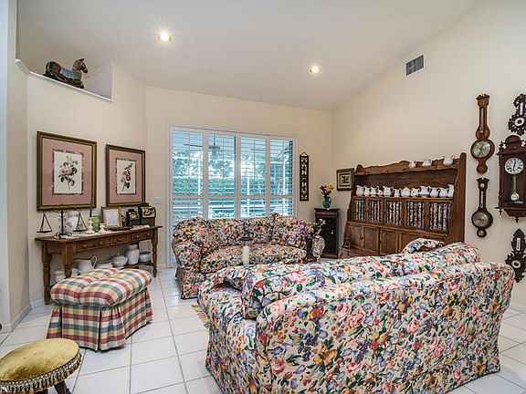 6169F6A4-FB96-493E-814E-1E899BFB9774