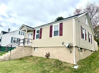 1 Victory Hts, Christiansburg, VA 24073