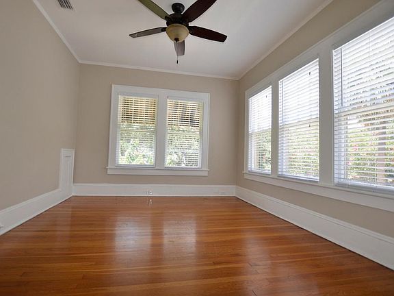 3rd image of 1710 W Hills Ave APT 2