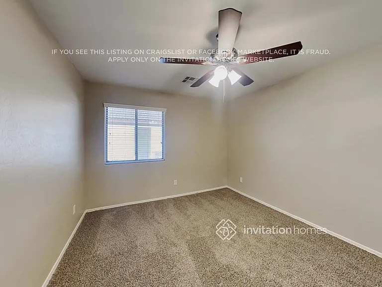 13383 W Watson Ln — Photo 15