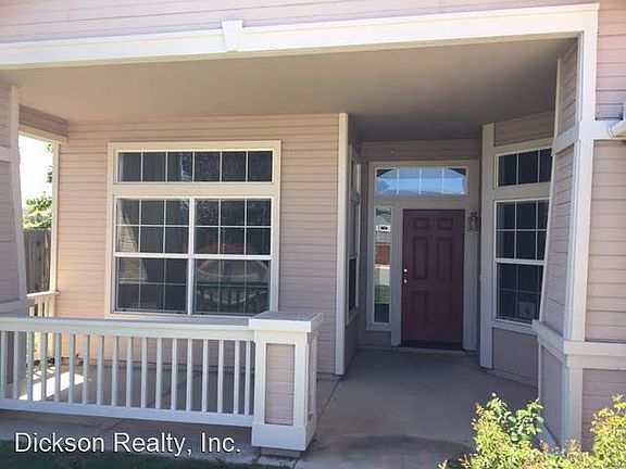 3rd image of 3235 Zaragoza Dr