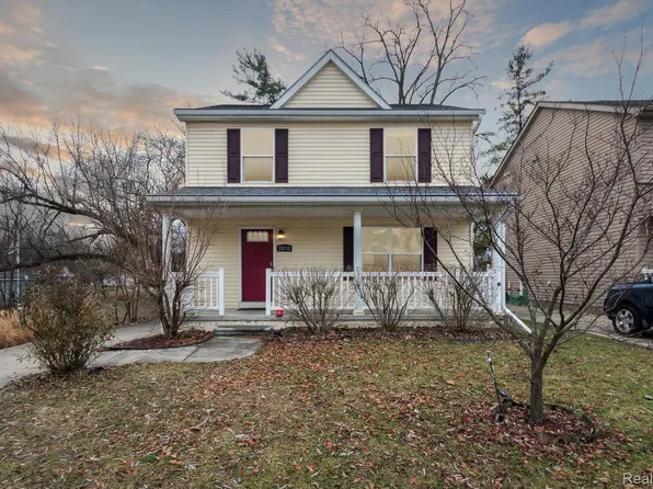 15711 Wormer Ave, Redford, MI 48239