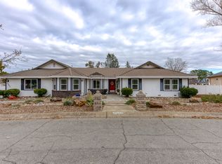 7223 Hermosa Way, Redding, CA 96002