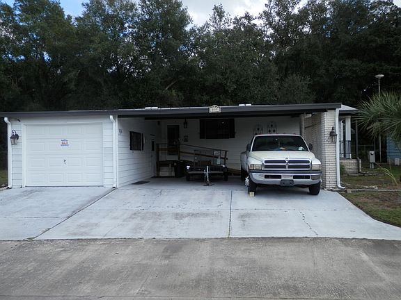 3rd image of 239 Country Ln