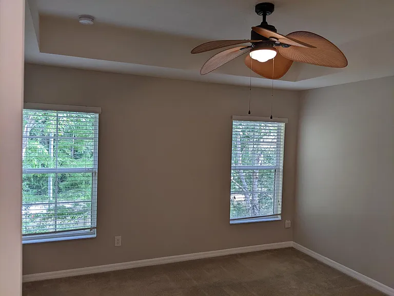 96 Canterbury Bell Dr — Photo 15