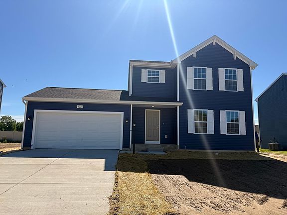 2nd image of 3228 Falling Oak Dr