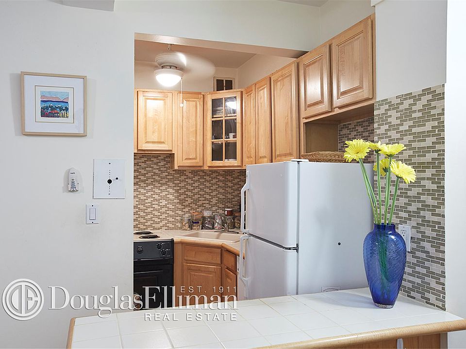 1st image of 235 W End Ave APT 1JK