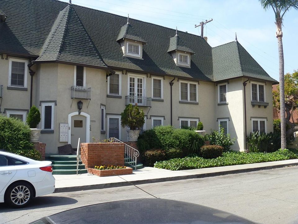 Lowena Drive Landmark