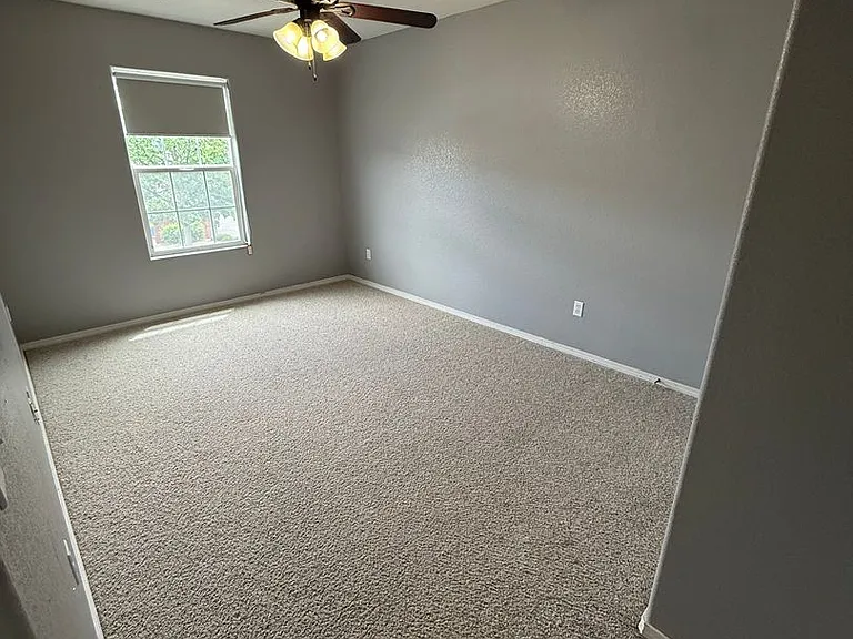 10588 Wells Point — Photo 12