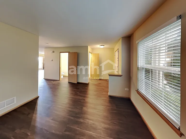 2505 Paradise Cir — Photo 8
