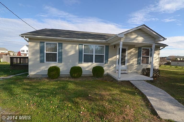 1st image of 101 Nichols Dr