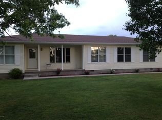 2118 Busclas Ln, Metropolis, IL 62960