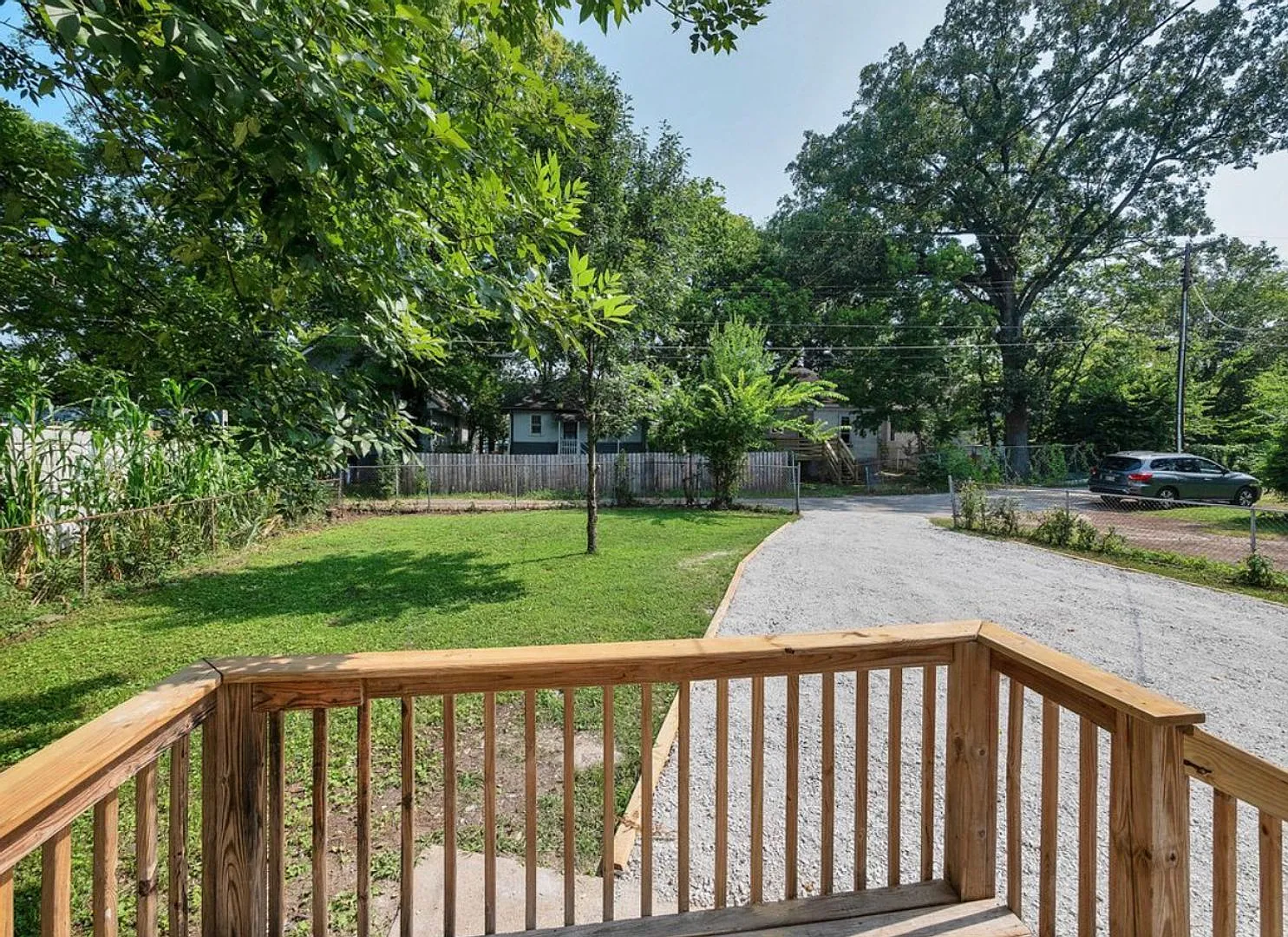 3 bed, 2.0 bath, 1700 sqft, $1,695 — Photo 4