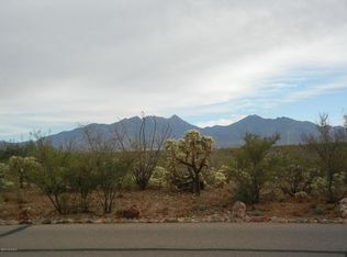 1062 E Cave Canyon Pl, Green Valley, AZ 85614