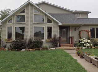 570 NE 601 Rd, Calhoun, MO 65323