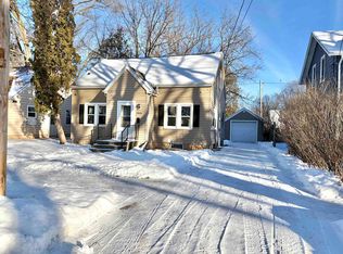 1908 N Alvin St, Appleton, WI 54911
