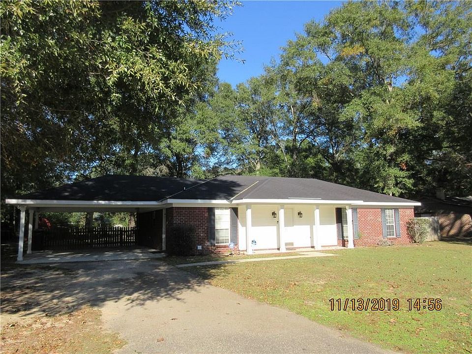 1st image of 33 Lemans Dr N