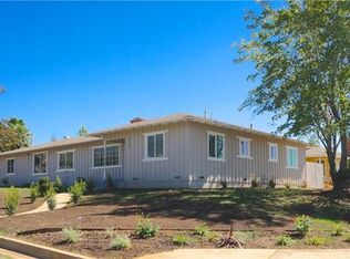 35121 Bella Vista Dr, Yucaipa, CA 92399