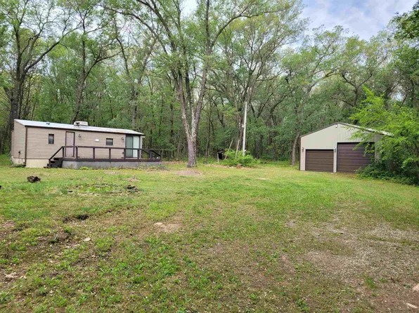 W1941 Bass Lake Ln, Lyndon Station, WI 53944