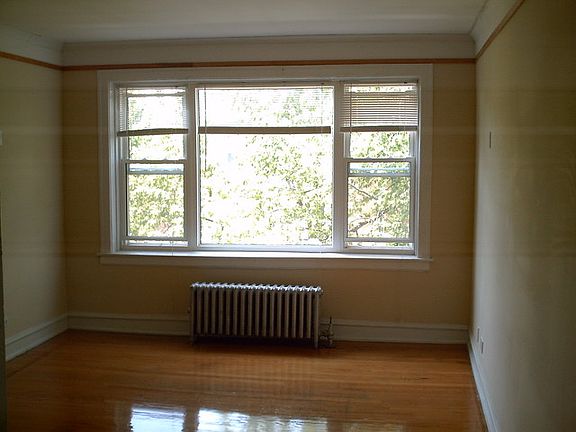 2nd image of 7379 N Damen Ave APT K3