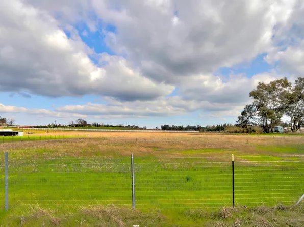 Colony Rd, Wilton, CA 95693