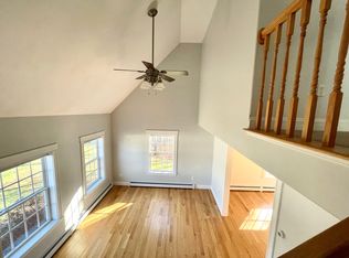 32 Sergeant Ln, Brunswick, ME 04011