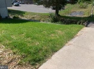 143 Walnut St, Franklin, WV 26807