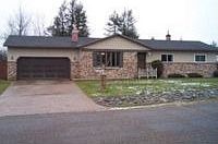 1st image of 11 Southwood Ln