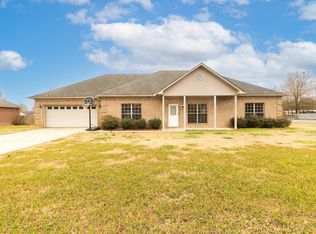 63 Vilsonia Way, Vilonia, AR 72173