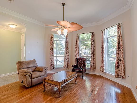 5th image of 15180 Sunset Dr