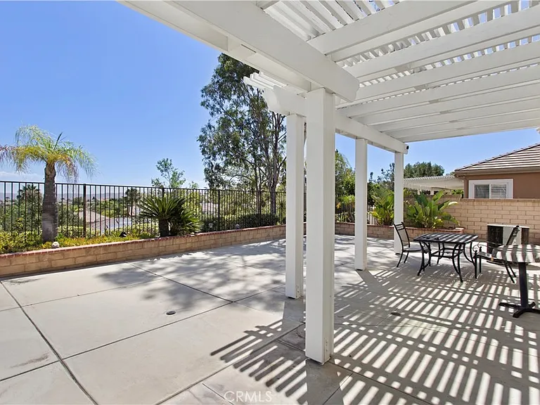 4459 Putting Green Dr — Photo 11
