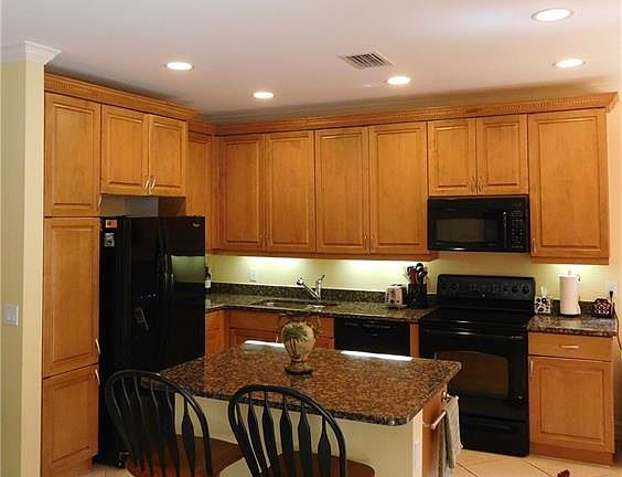5th image of 7210 Bergamo Way APT 101