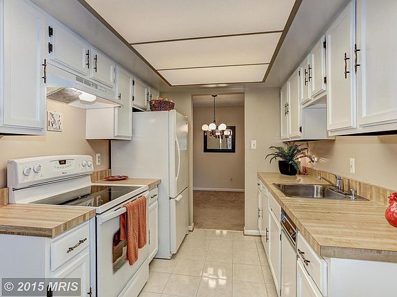4th image of 10225 Valentino Dr APT 7211