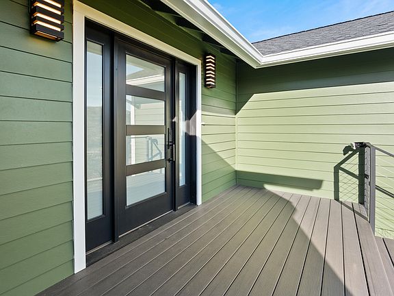 4th image of 383 Ridgecrest Dr